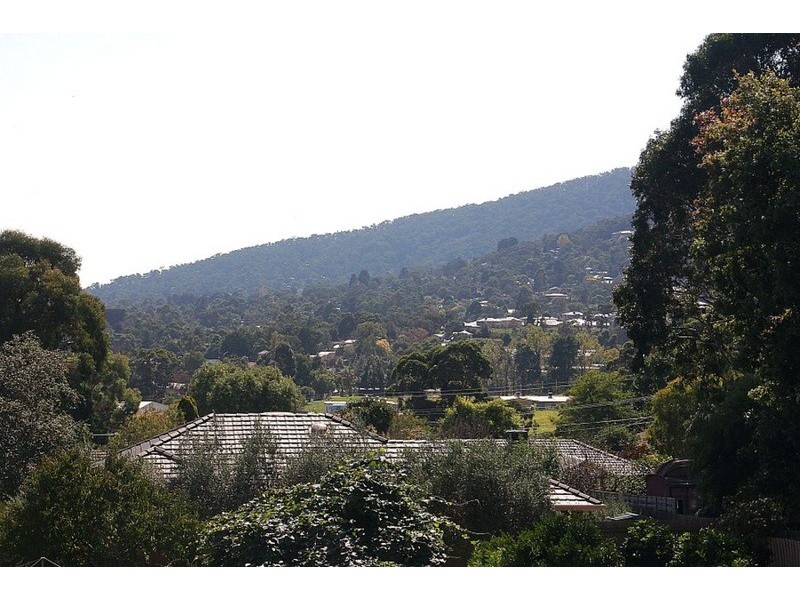 1/99 Glenfern Road, Ferntree Gully VIC 3156