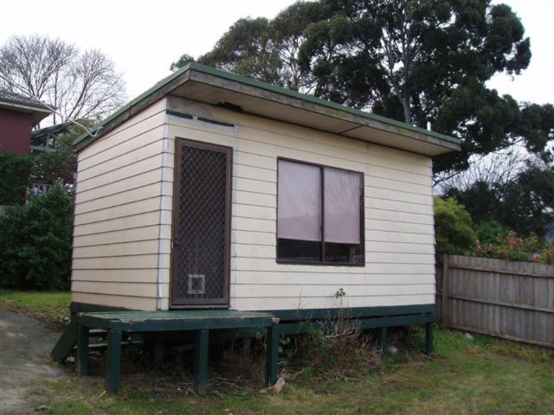 16 Westley Street, Ferntree Gully VIC 3156
