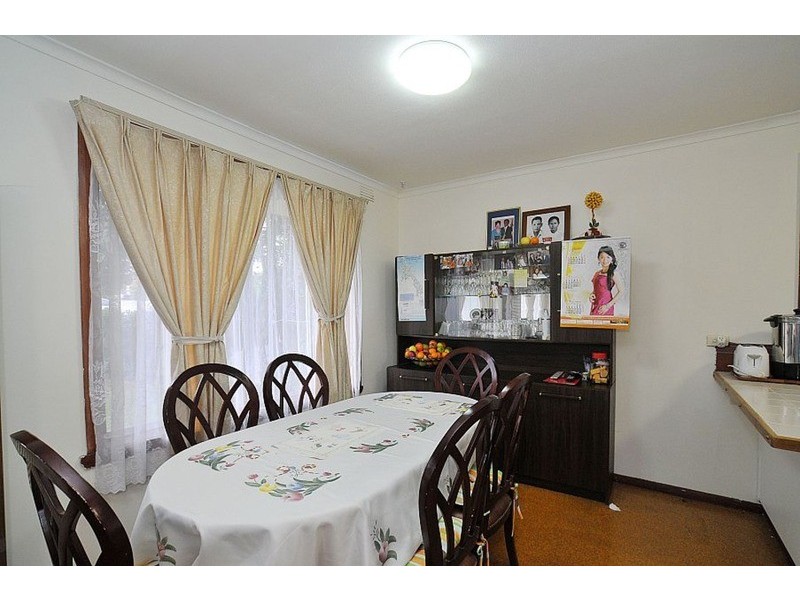 47 Silverton Drive, Ferntree Gully VIC 3156