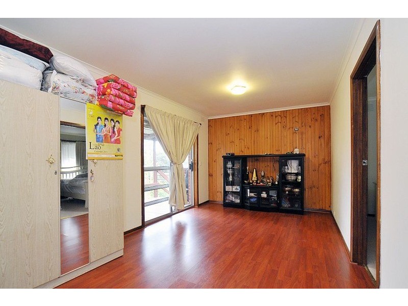 47 Silverton Drive, Ferntree Gully VIC 3156