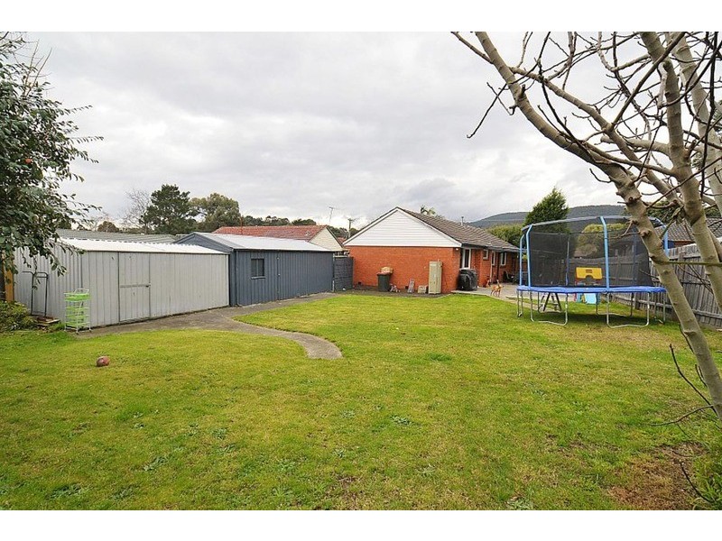 10 Kilander Court, Ferntree Gully VIC 3156