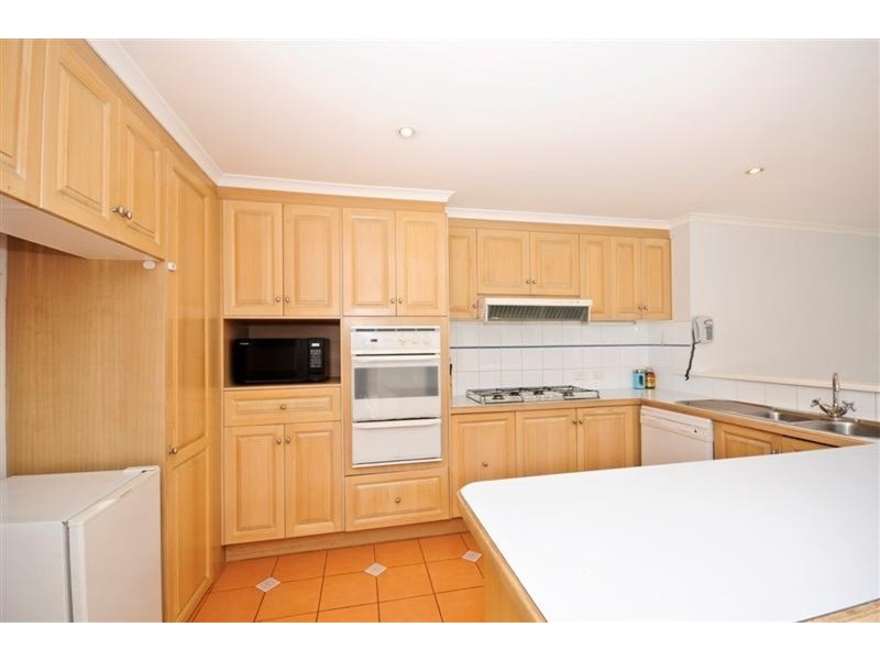 12 Blueridge  Drive, Mooroolbark VIC 3138