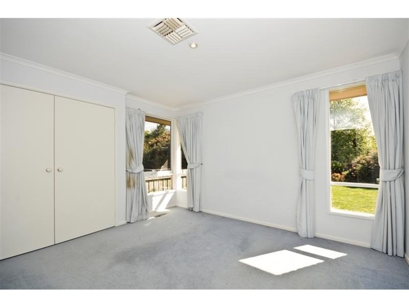 12 Blueridge  Drive, Mooroolbark VIC 3138