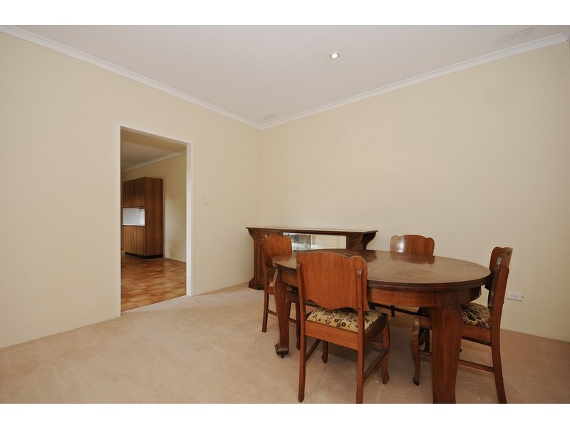 1/35 Bunnett Road, Knoxfield VIC 3180