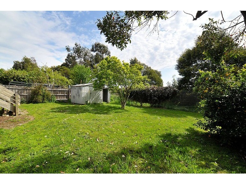 11 Vandeven Court, Ferntree Gully VIC 3156