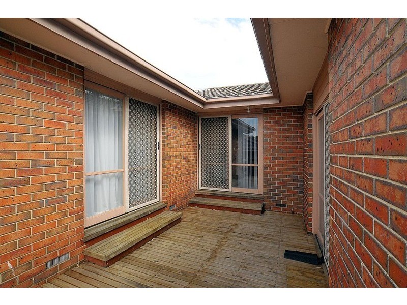 11 Vandeven Court, Ferntree Gully VIC 3156