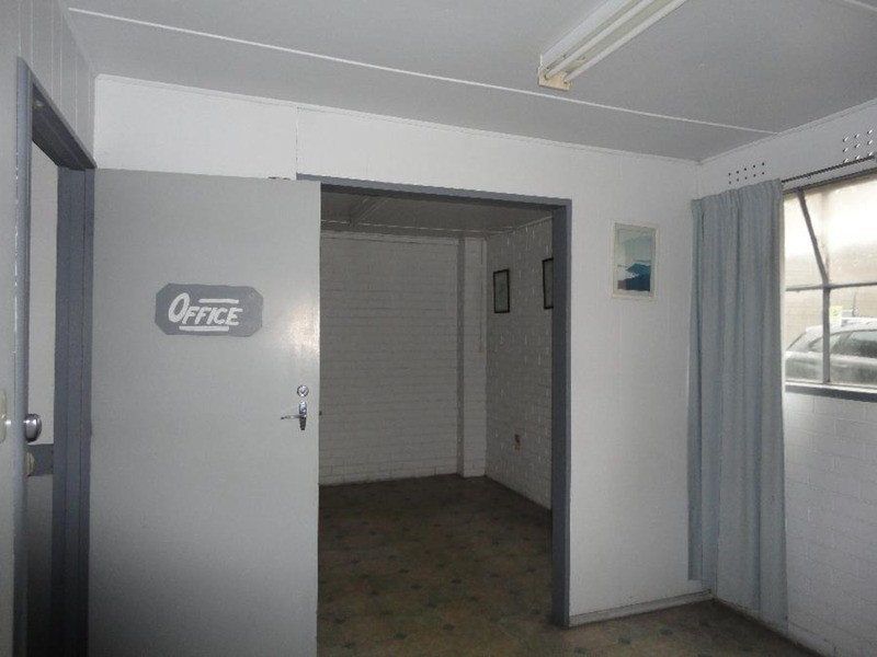 2/6 Clare Street, Bayswater VIC 3153