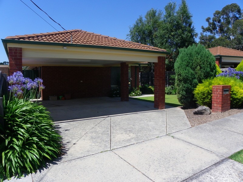2 Hadlow Drive, Wantirna VIC 3152