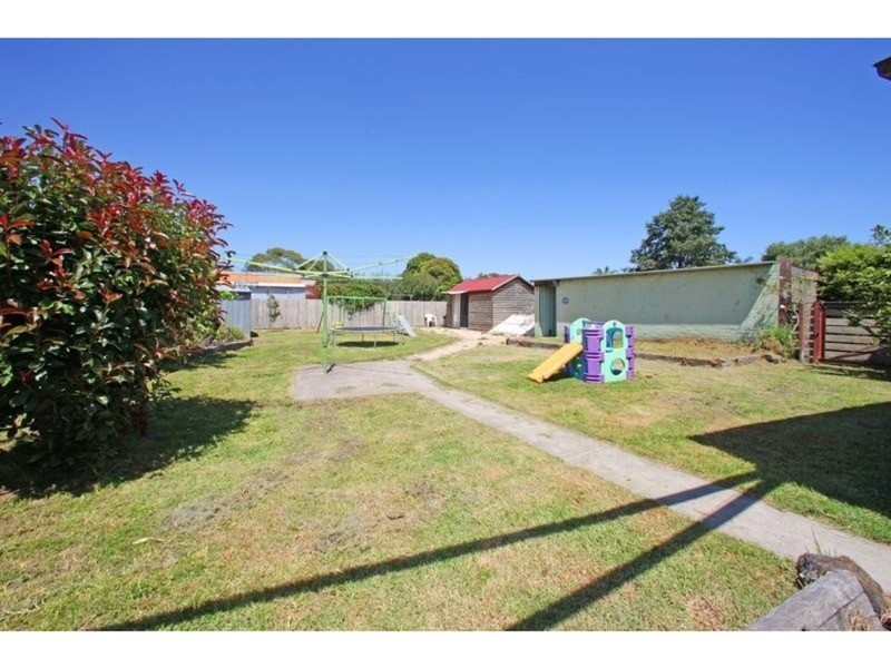 1818 ferntree gully  Road, Ferntree Gully VIC 3156