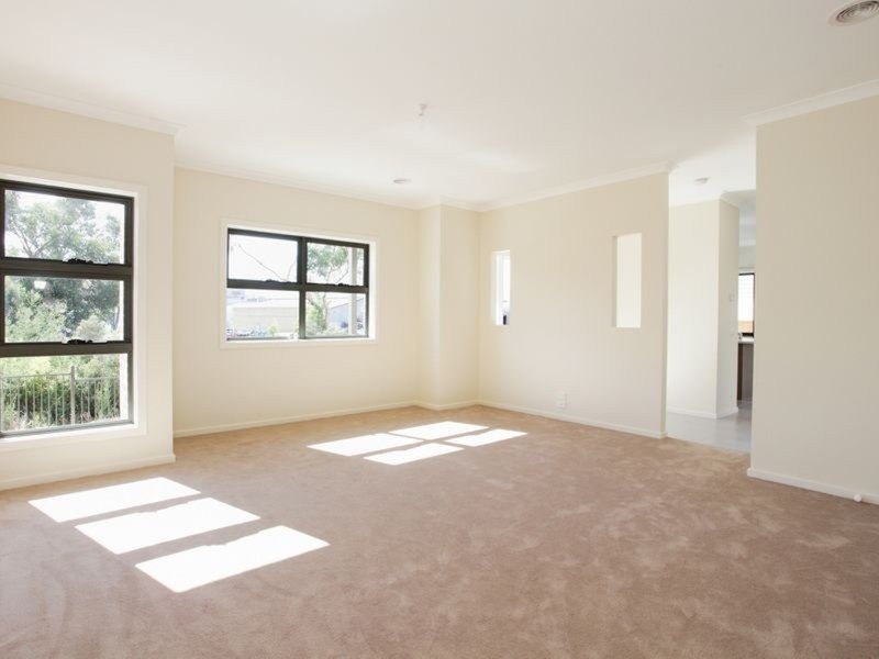 Unit 3/68  Bayview Rise, Bayswater North VIC 3153