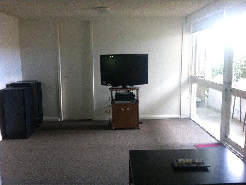 6/43 Park Street, St Kilda West VIC 3182