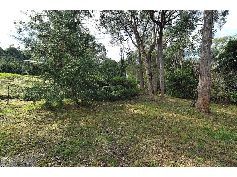 2 Seaby Avenue, Upper Ferntree Gully VIC 3156