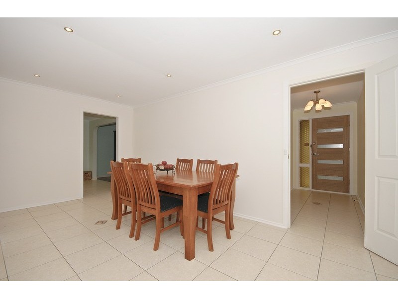 15 Benwerrin  Drive, Wantirna VIC 3152