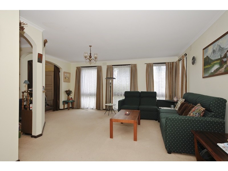 24 Roycroft  Avenue, Wantirna South VIC 3152