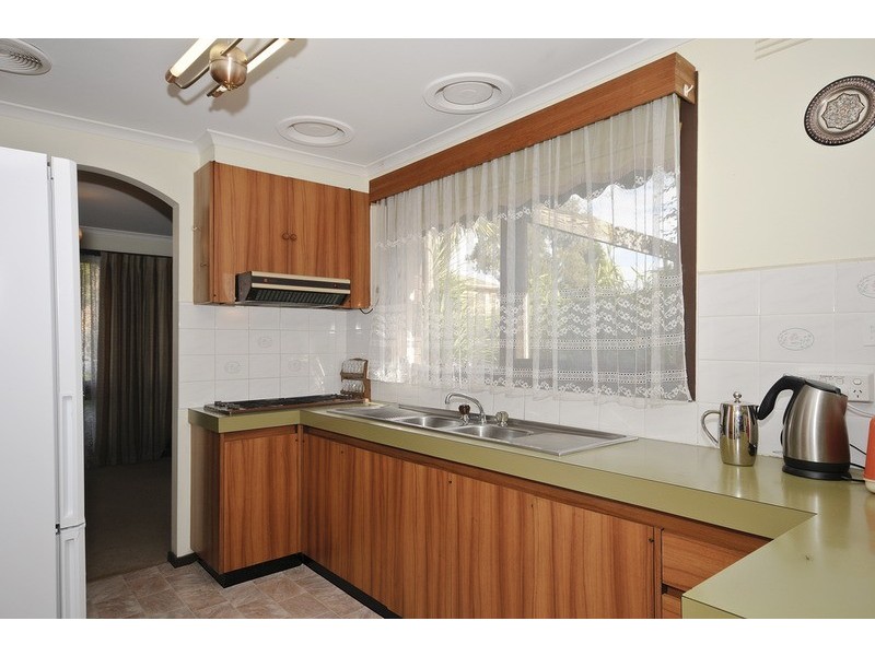 24 Roycroft  Avenue, Wantirna South VIC 3152