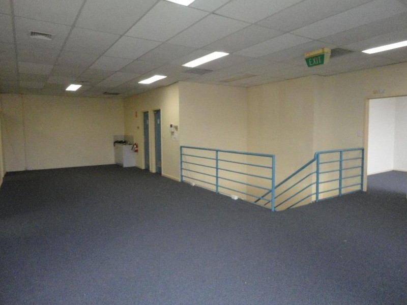 2/1 Neutron Place, Rowville VIC 3178