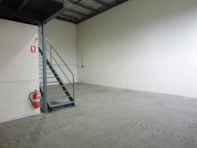 2/1 Neutron Place, Rowville VIC 3178