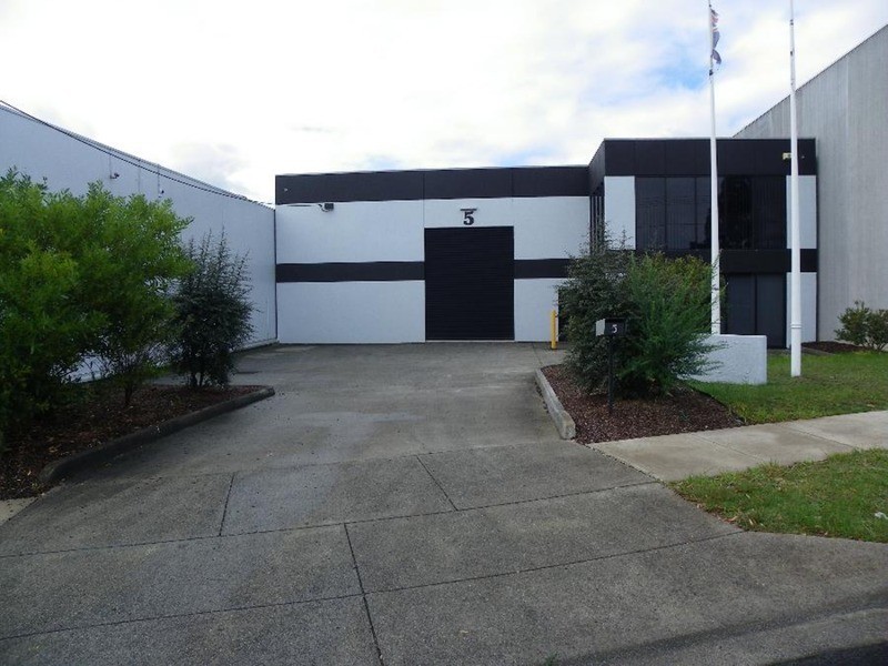 5 Neutron Place, Rowville VIC 3178