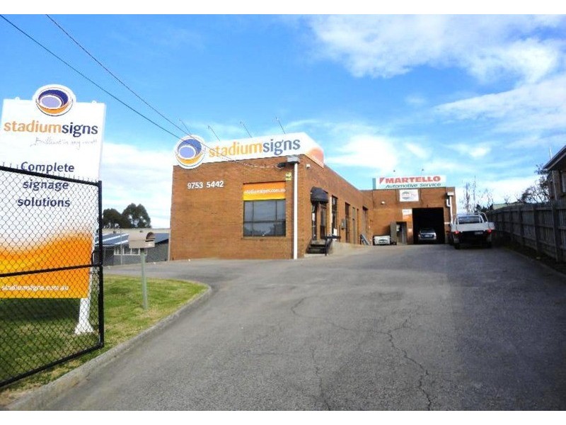 1/8 Thomas Street, Ferntree Gully VIC 3156