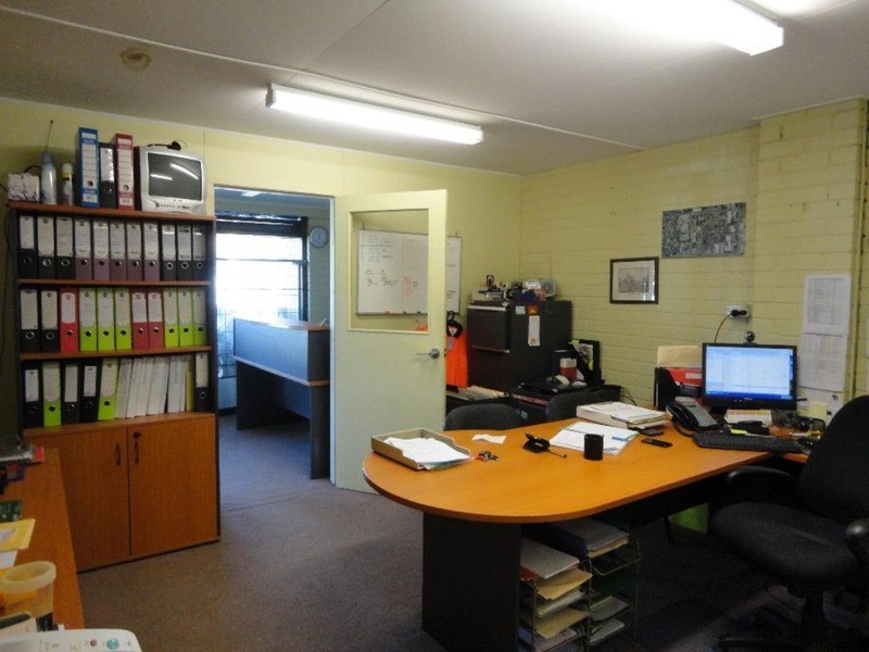 2/78 Parkhurst Drive, Knoxfield VIC 3180