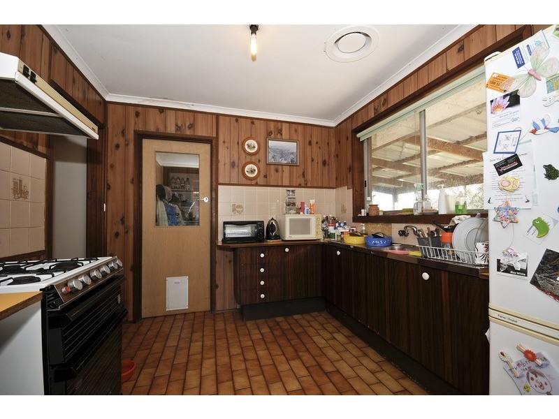 96 Adele Avenue, Ferntree Gully VIC 3156