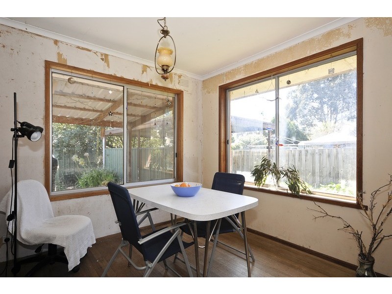 96 Adele Avenue, Ferntree Gully VIC 3156