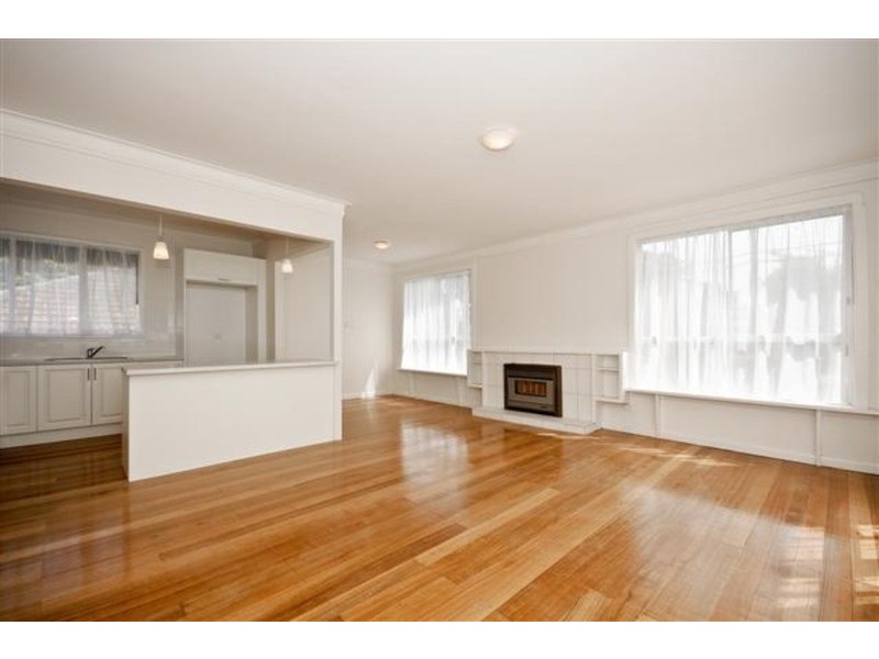 8 Perra Street, Ferntree Gully VIC 3156