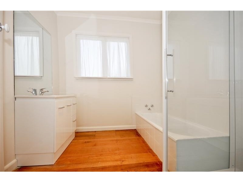 8 Perra Street, Ferntree Gully VIC 3156