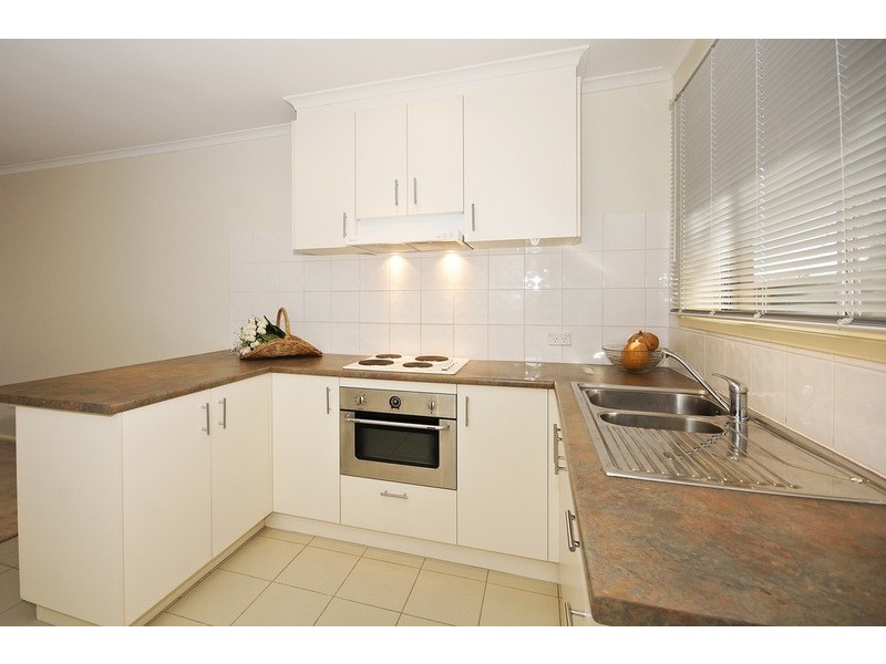 4/60 King George  Parade, Dandenong VIC 3175