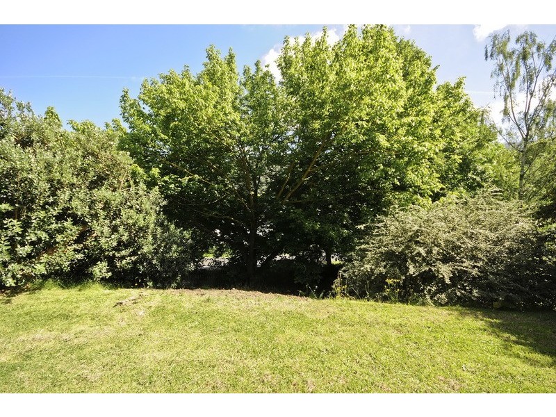 1 Ferndale  Road, Upper Ferntree Gully VIC 3156