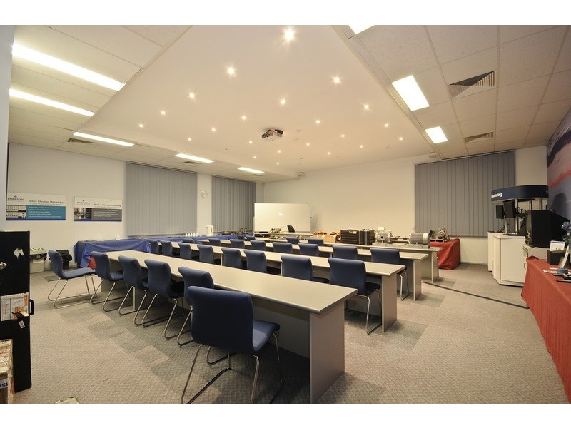 27 Research Drive, Croydon South VIC 3136