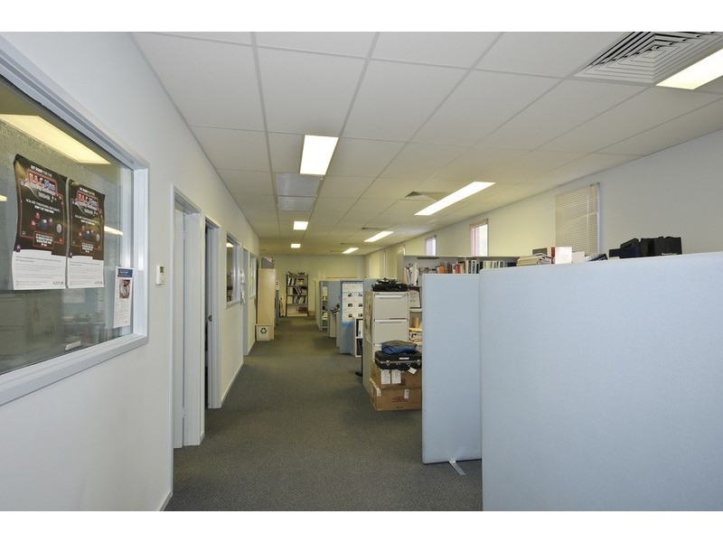 27 Research Drive, Croydon South VIC 3136