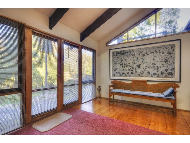 8 Austral Avenue, Upwey VIC 3158