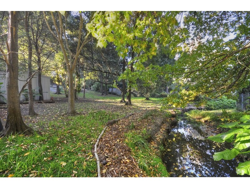 8 Austral Avenue, Upwey VIC 3158