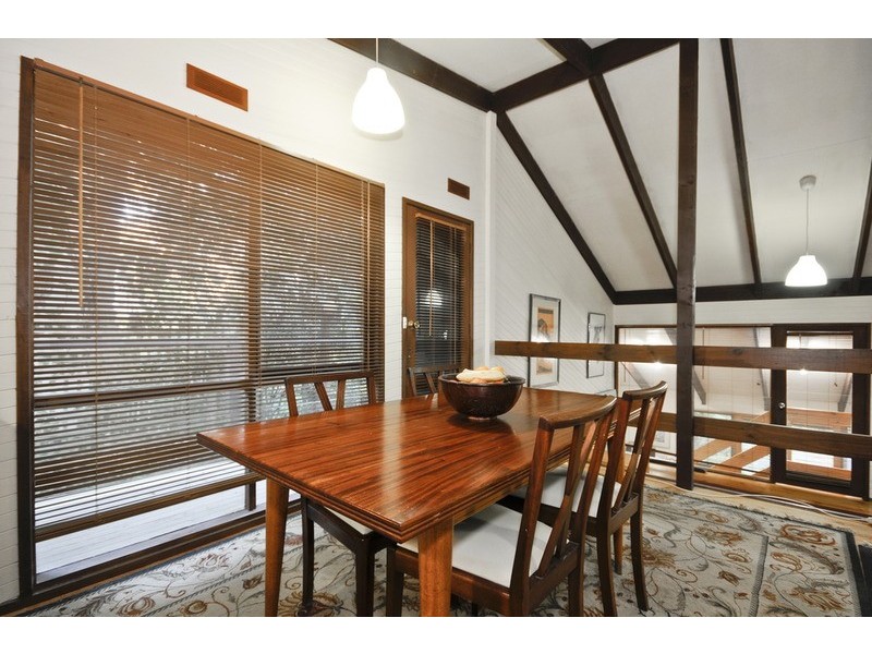 8 Austral Avenue, Upwey VIC 3158