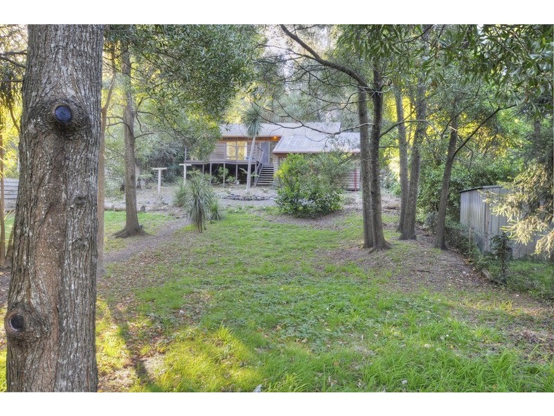 8 Austral Avenue, Upwey VIC 3158