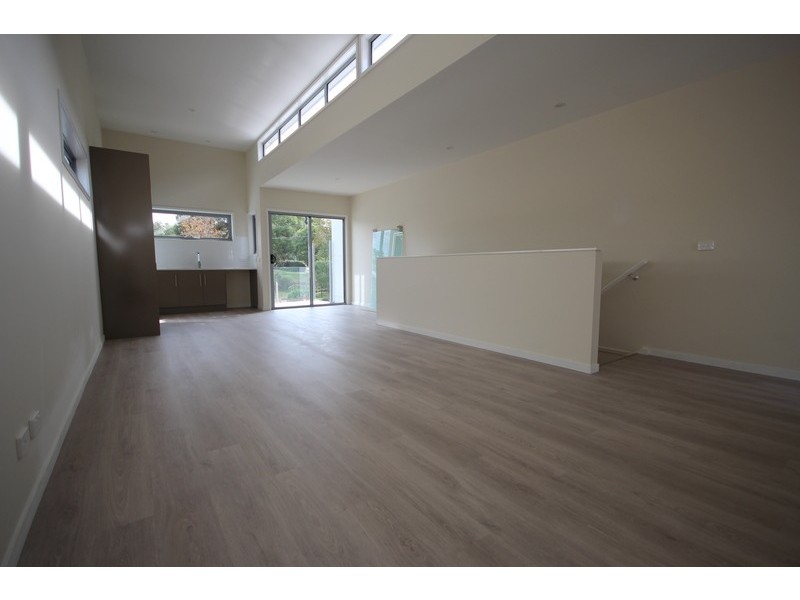 1/26 Station Street, Ferntree Gully VIC 3156