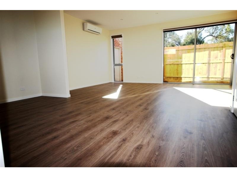 4/26 Station Street, Ferntree Gully VIC 3156