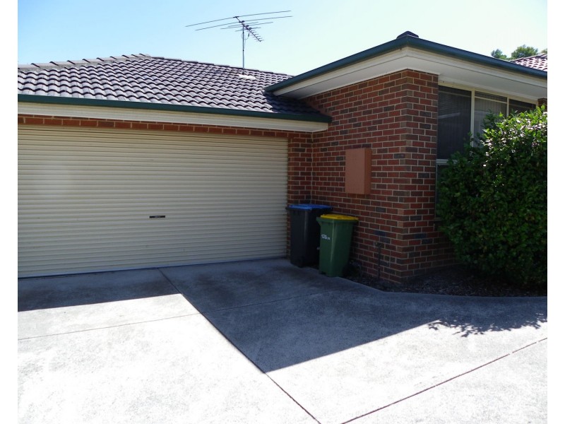 2/19 Alvina Street, Ferntree Gully VIC 3156