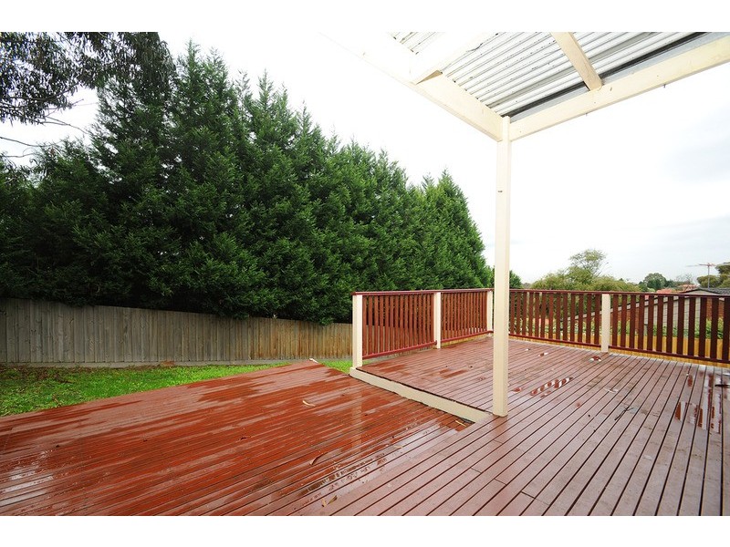 5 Coledale Close, Endeavour Hills VIC 3802