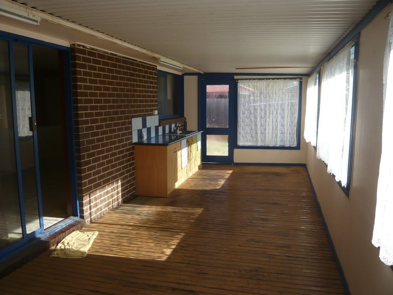 7 Wallace Road, Wantirna South VIC 3152