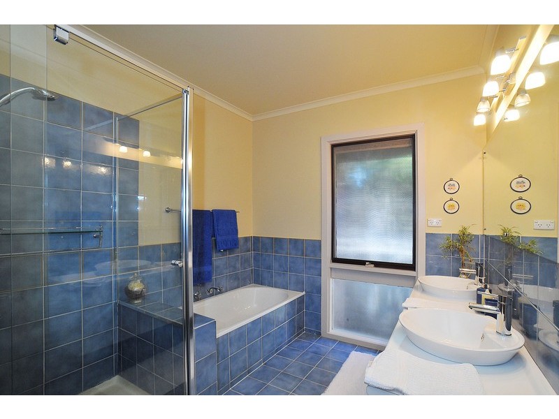 99 Mt. Morton Road, Belgrave South VIC 3160