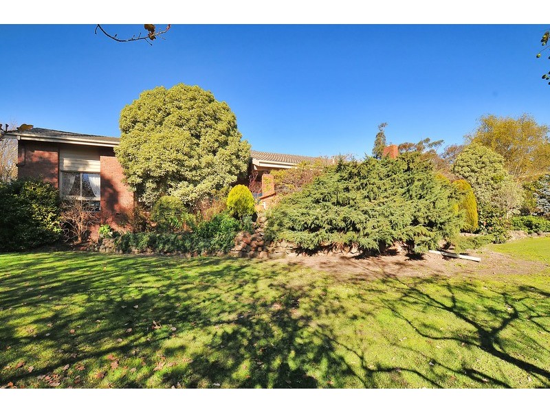 99 Mt. Morton Road, Belgrave South VIC 3160