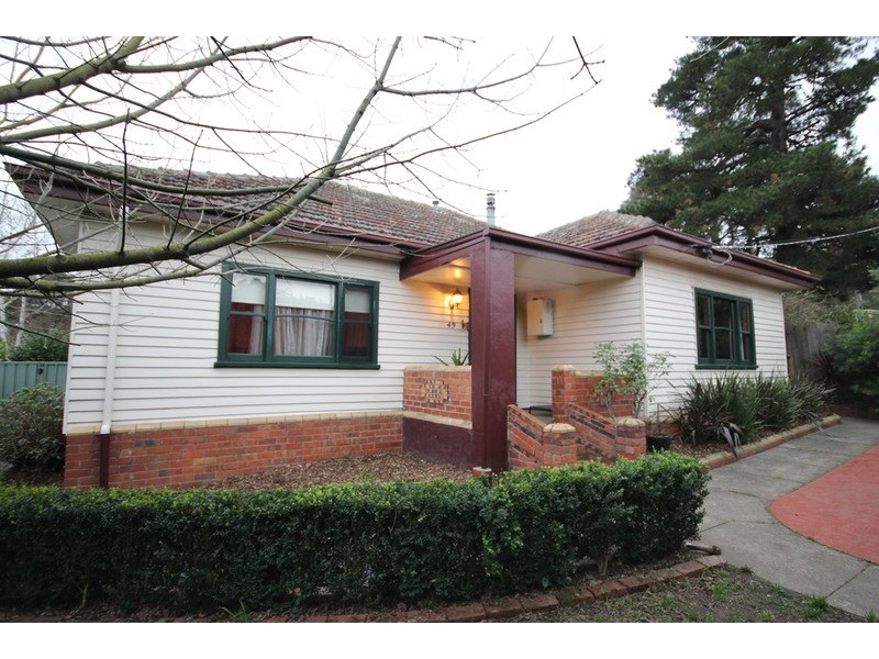 49 Forest Road, Ferntree Gully VIC 3156