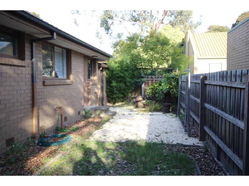 27/241 Canterbury Road, Bayswater North VIC 3153