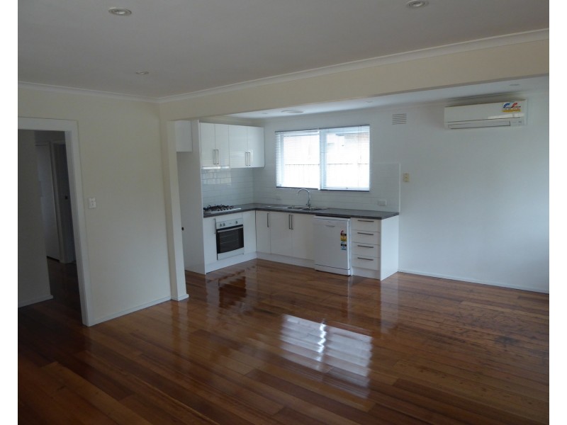 1/70 Mountain Gate Drive, Ferntree Gully VIC 3156