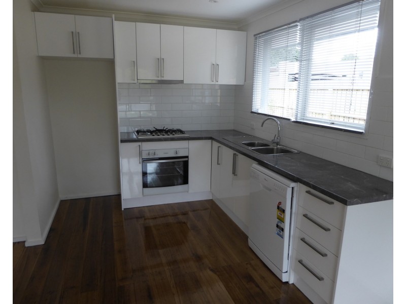 1/70 Mountain Gate Drive, Ferntree Gully VIC 3156