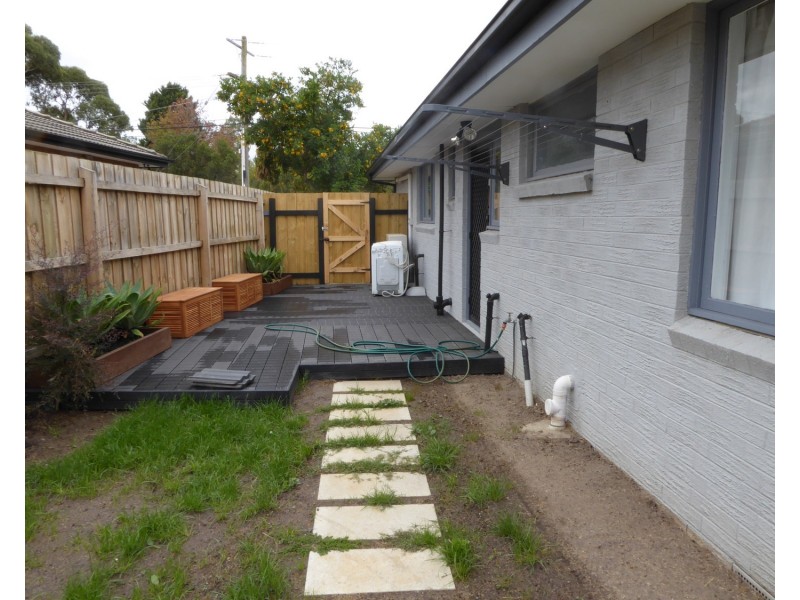 1/70 Mountain Gate Drive, Ferntree Gully VIC 3156