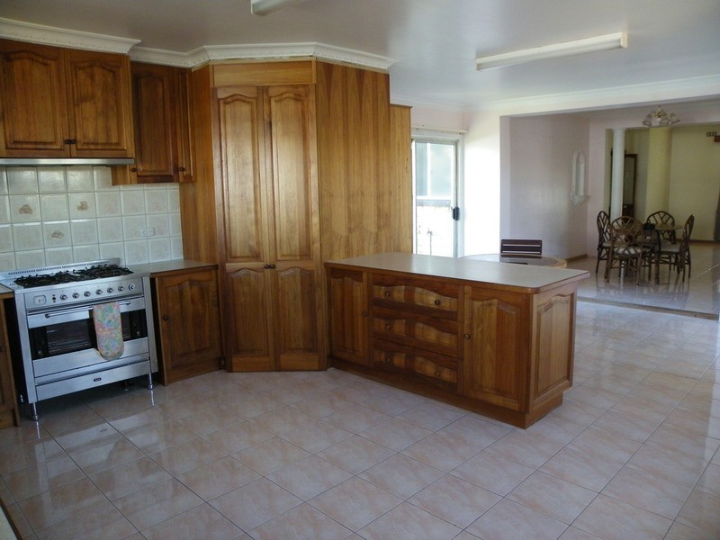 10 Abrehart Street, Eumemmerring VIC 3177