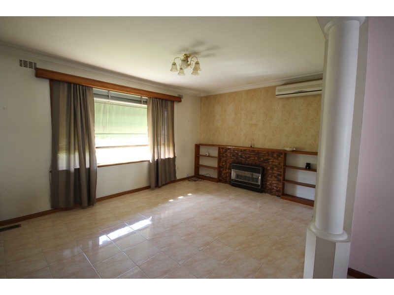 10 Abrehart Street, Eumemmerring VIC 3177